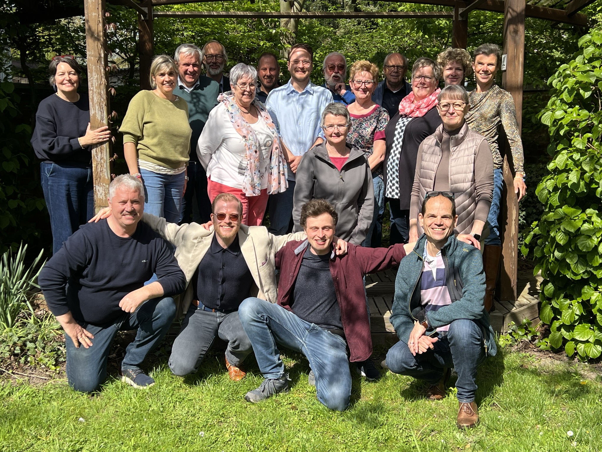 Presbyterium und Mitarbeiter 